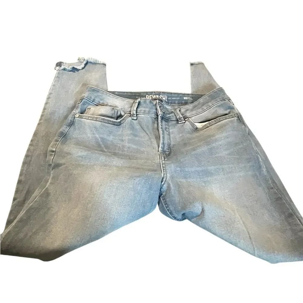 Rewash mid rise Light Blue Women's Jeans size 28 excellent condition great style
